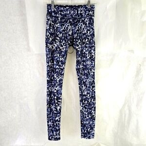 Beyond yoga leggings size S